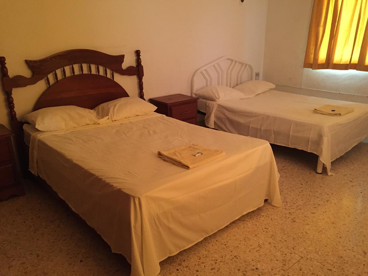 Hostel Hostal Kin-Beh Valladolid  Exteriér fotografie